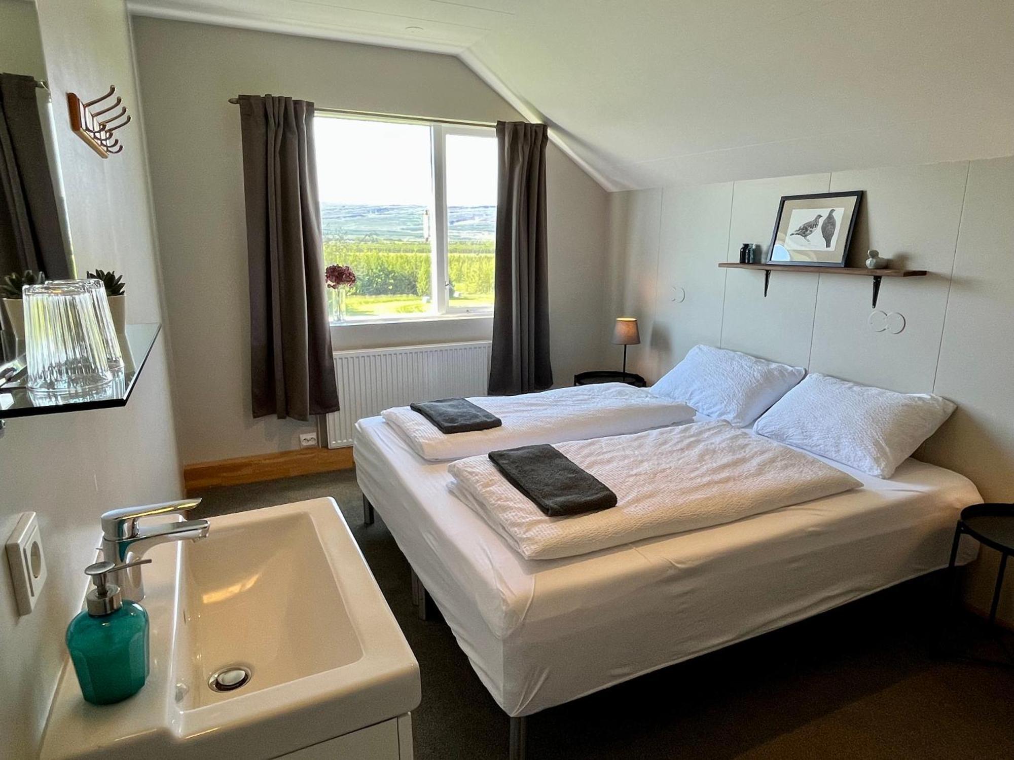 Eyjolfsstadir Guesthouse Эгильсстадир Экстерьер фото