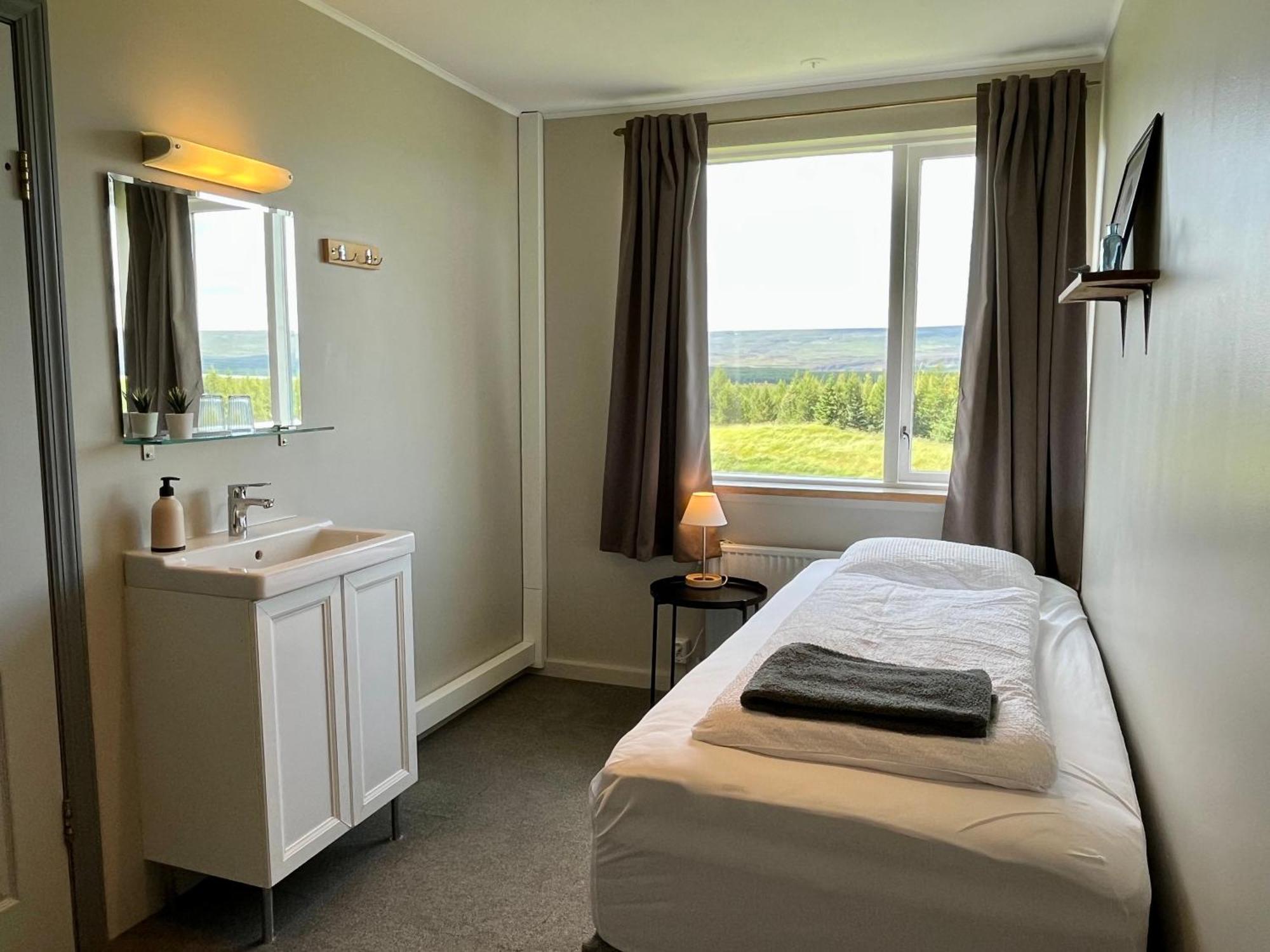 Eyjolfsstadir Guesthouse Эгильсстадир Экстерьер фото